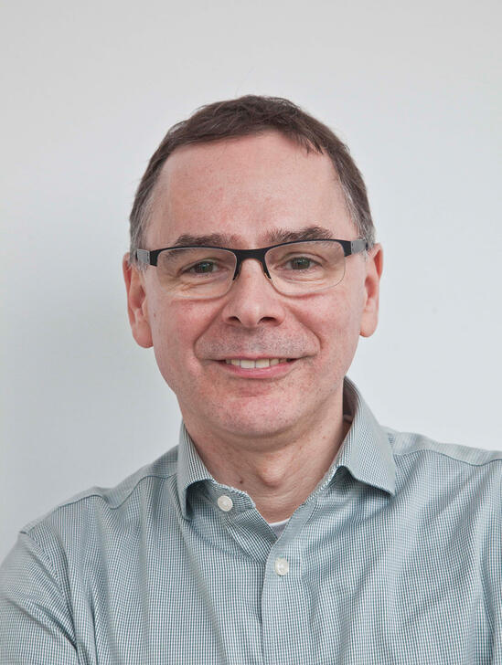 Dr. Martin Behrens
